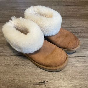 ugg minis!